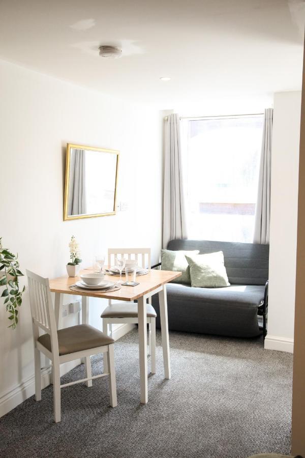 Apartment Centre Short & Long *